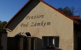 Penzion Pod Zámkem Průhonice